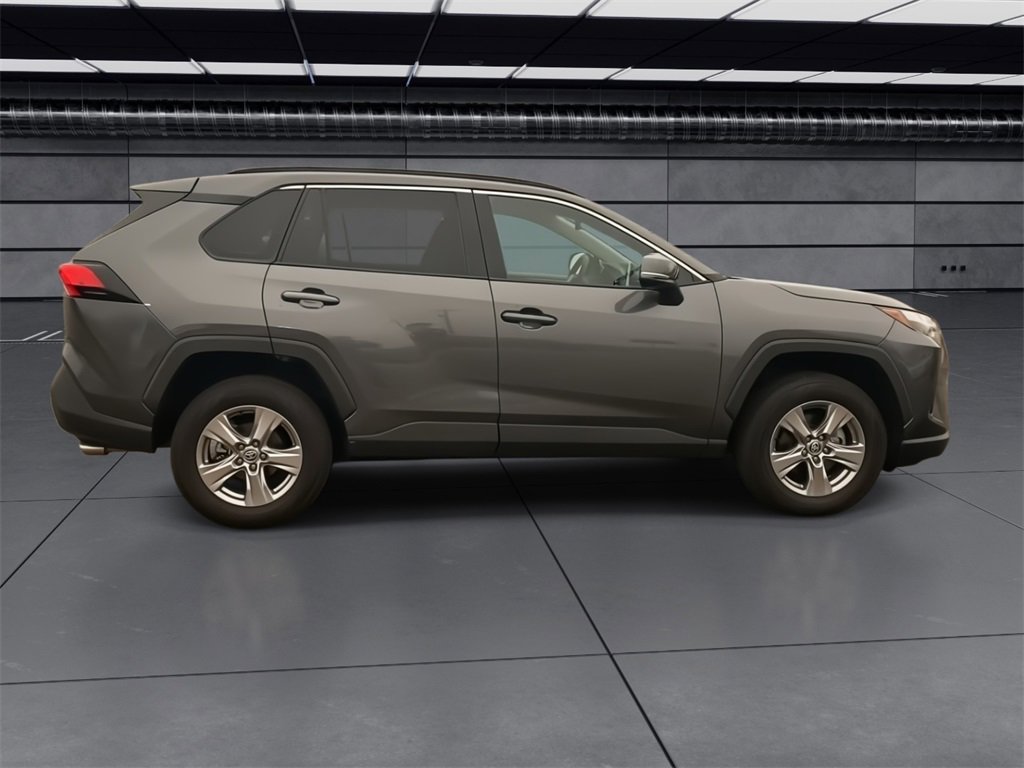 Used 2023 Toyota RAV4 XLE image 9