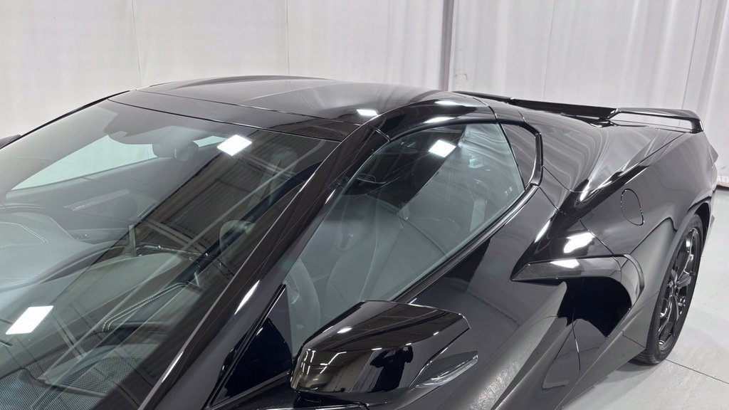 Used 2022 Chevrolet Corvette Stingray Premium Cpe w/ Z51 Performance Package RWD image 12