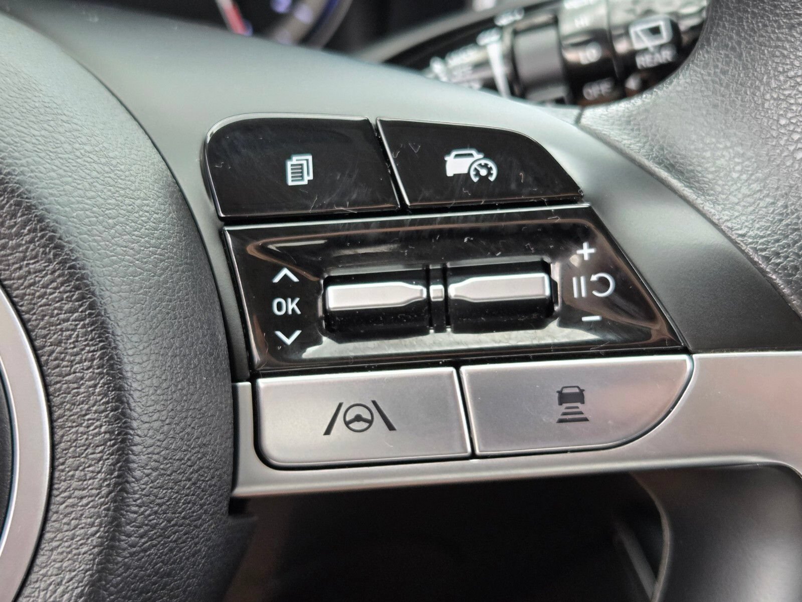 Used 2024 Hyundai Tucson SEL FWD image 24