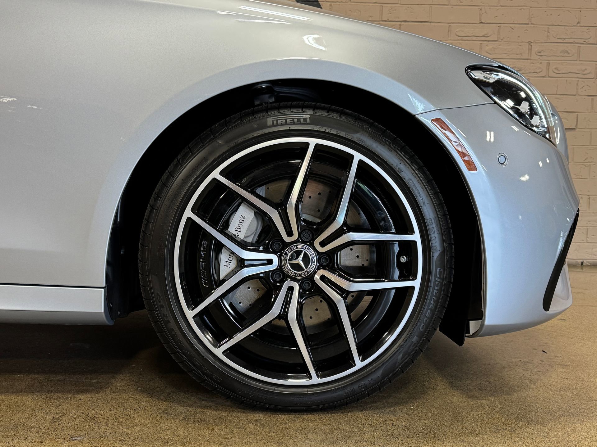 Used 2023 Mercedes-Benz E 350 Sedan image 15