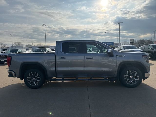 Used 2024 GMC Sierra 1500 SLT w/ SLT Premium Plus Package image 2