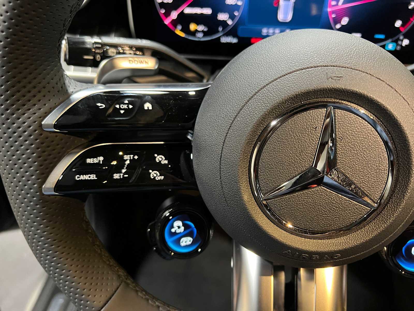 New 2026 Mercedes-Benz GLC 43 AMG 4MATIC image 24