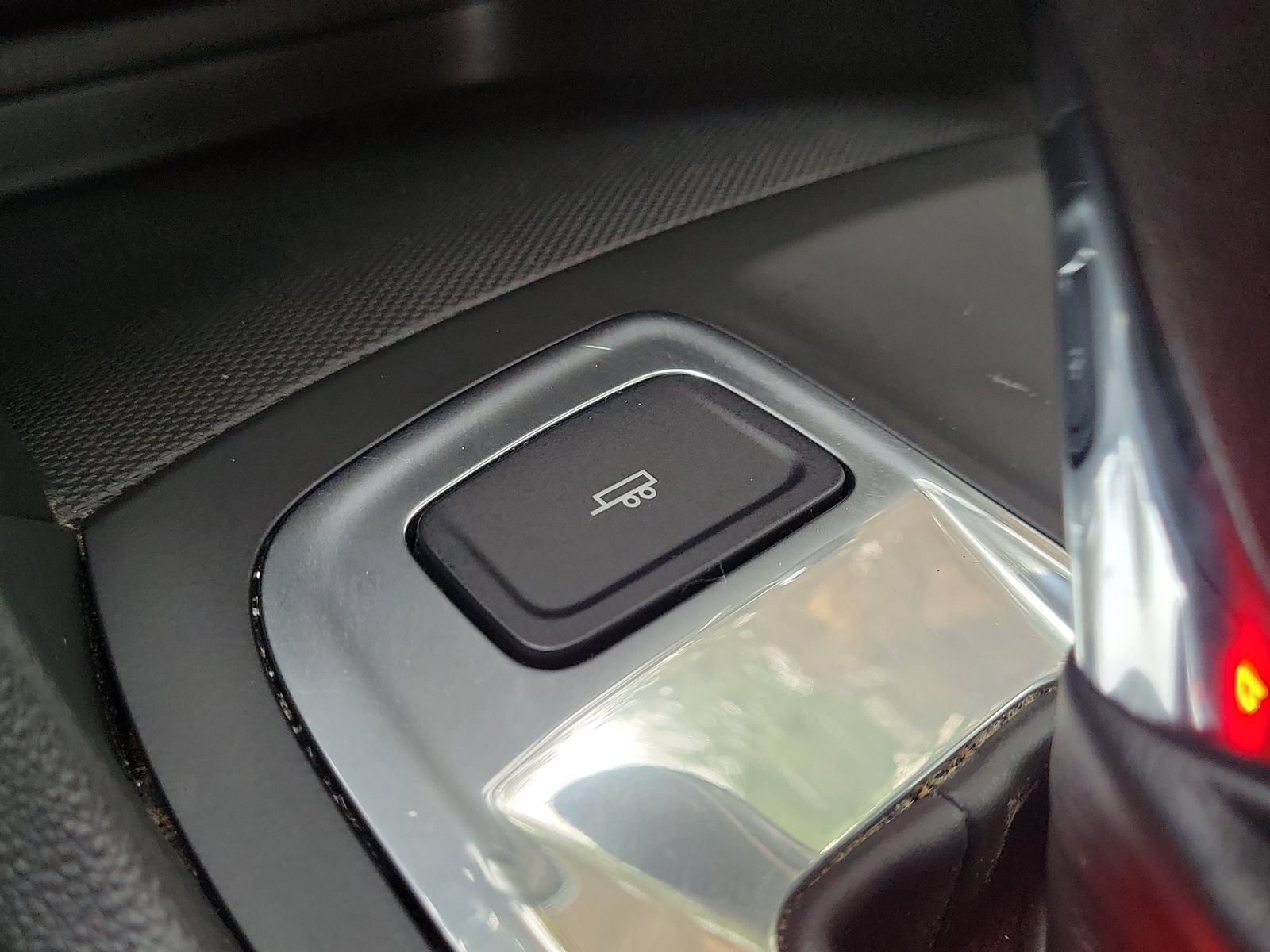 Used 2020 Chevrolet Equinox LT FWD image 29