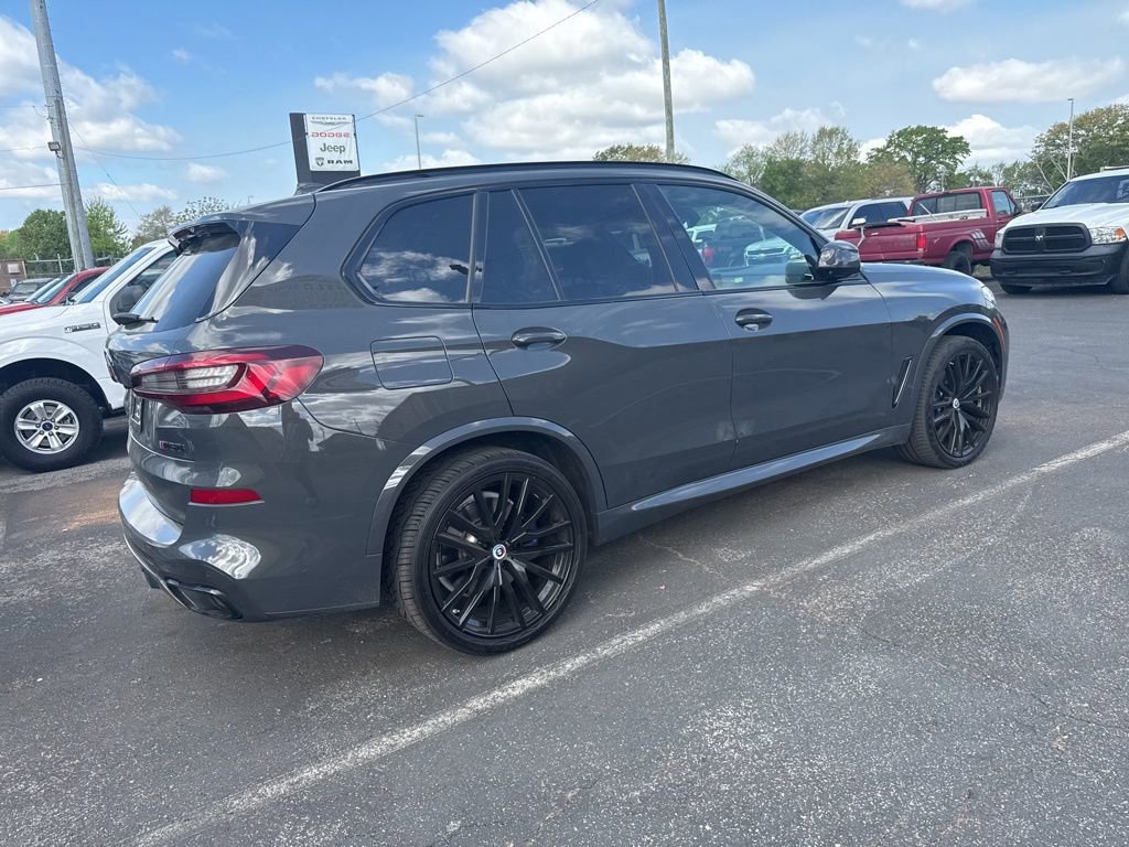 Used 2022 BMW X5 M50i w/ Premium Package image 5