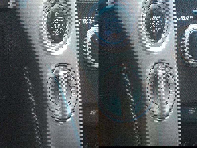 Used 2010 Toyota Land Cruiser image 29