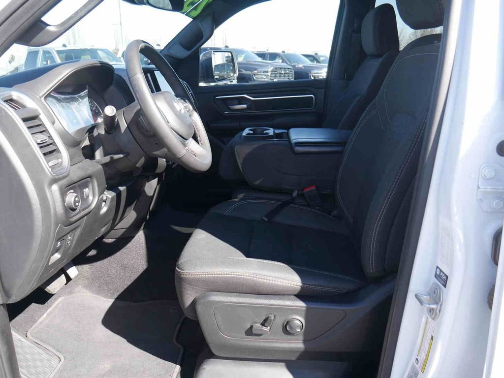 Used 2025 RAM 1500 Big Horn image 27