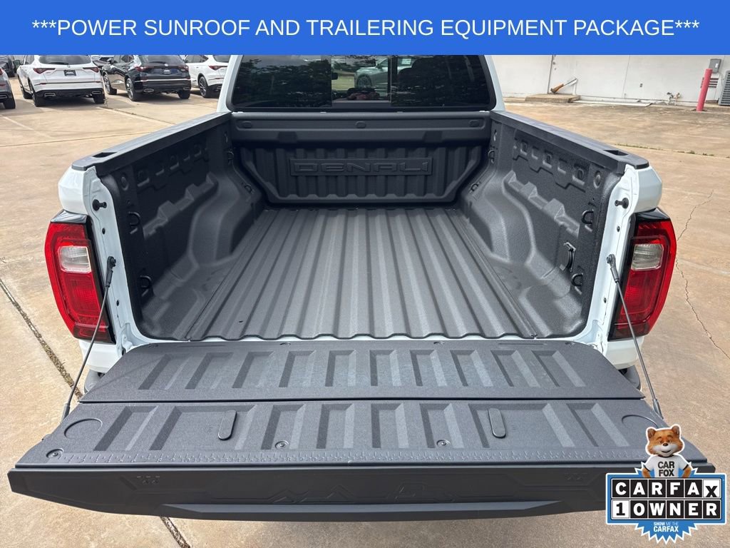 Used 2024 GMC Canyon Denali image 29