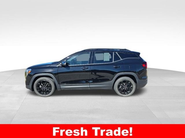 Used 2022 GMC Terrain SLT w/ Tech Package