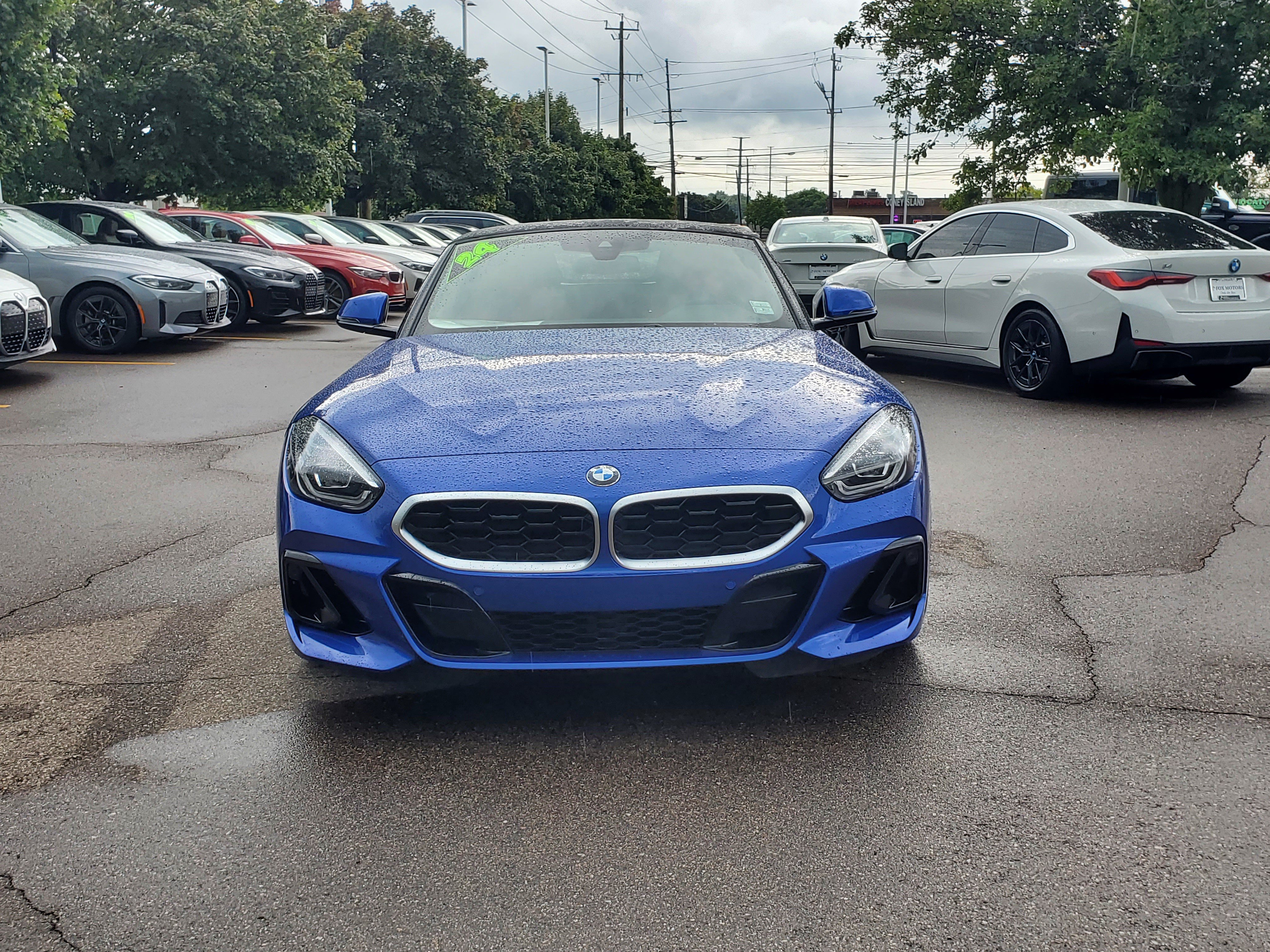 Certified 2024 BMW Z4 sDrive30i w/ Convenience Package RWD image 8