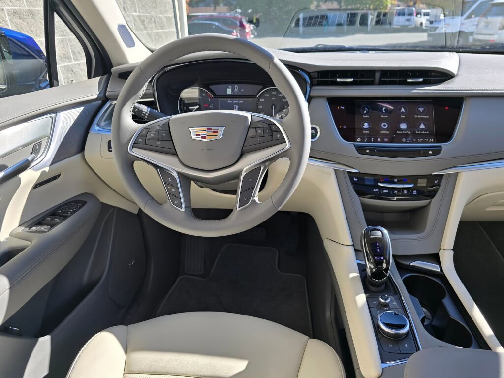 New 2025 Cadillac XT5 Premium Luxury image 19