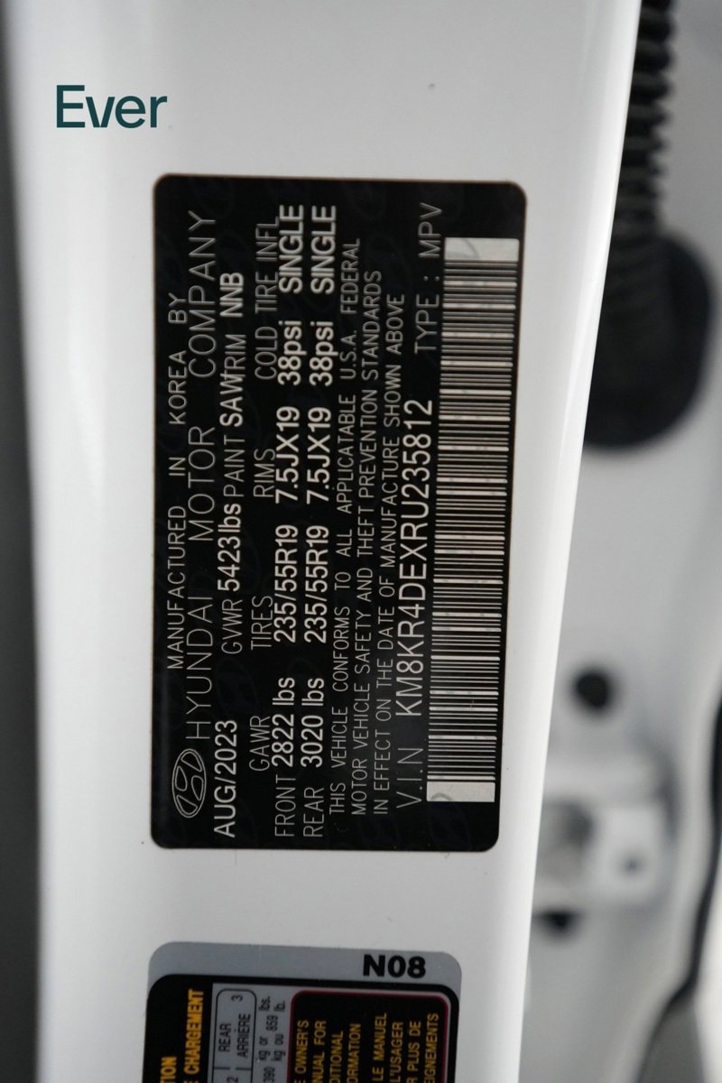 Used 2024 Hyundai Ioniq 5 Limited image 26