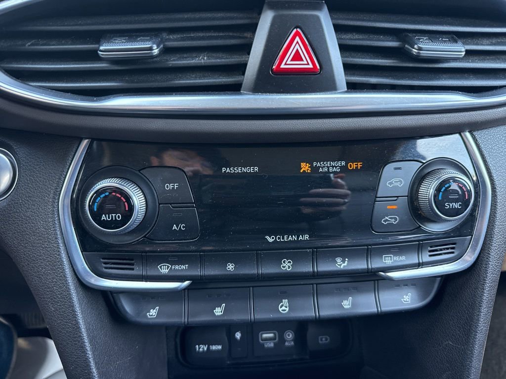 Used 2020 Hyundai Santa Fe Limited image 29