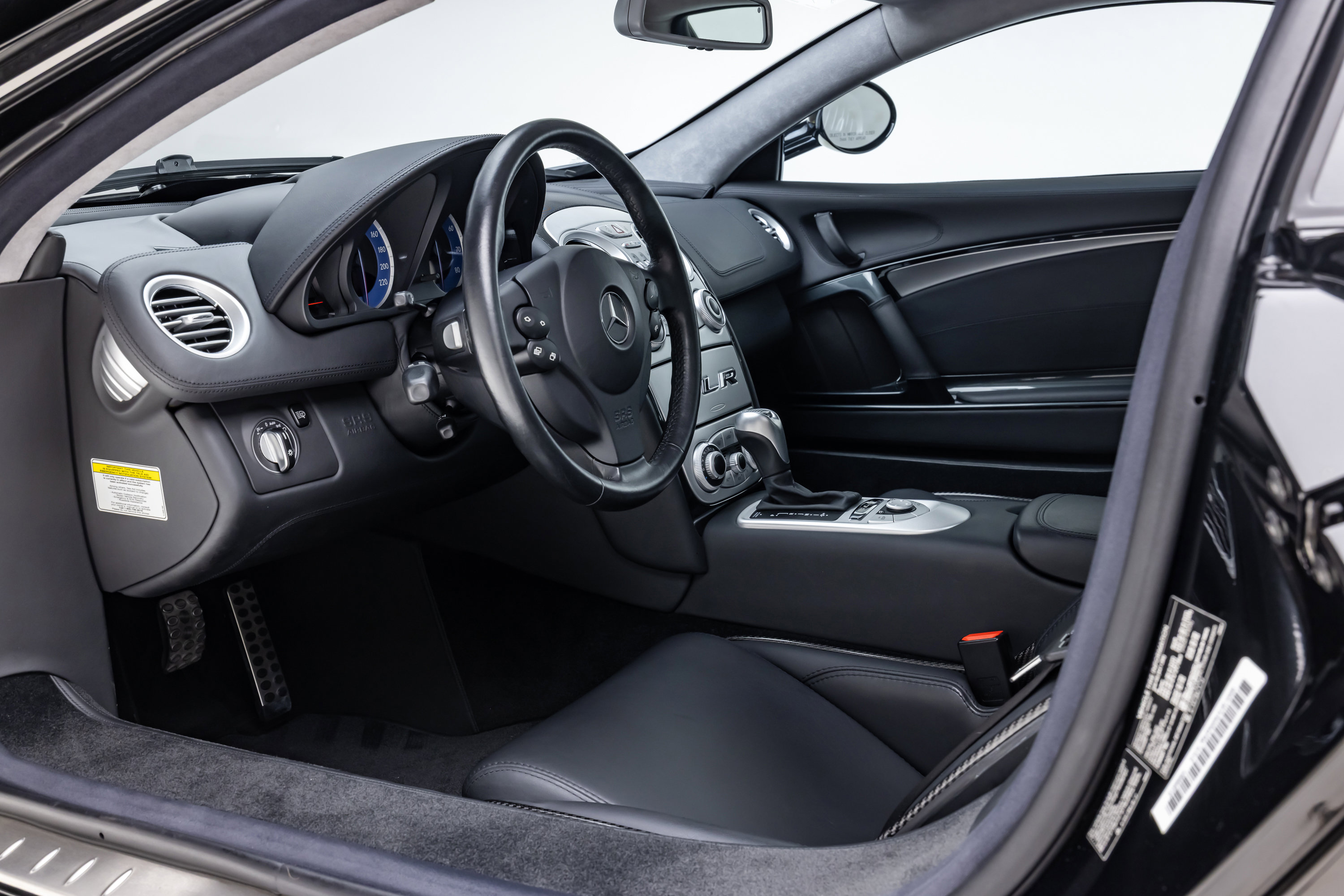 Used 2005 Mercedes-Benz SLR image 68