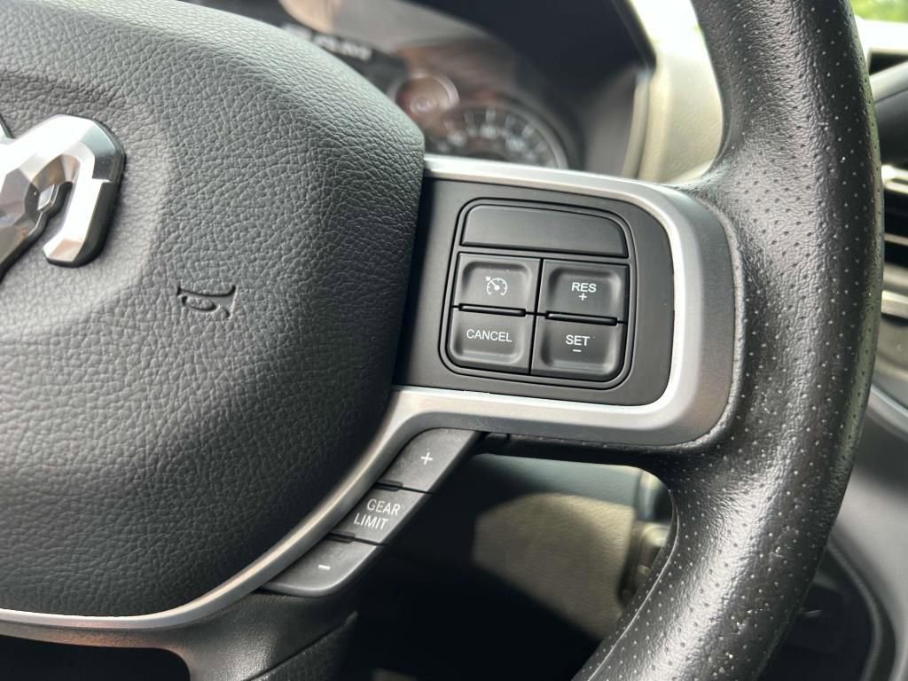 Certified 2022 RAM 2500 Big Horn image 28