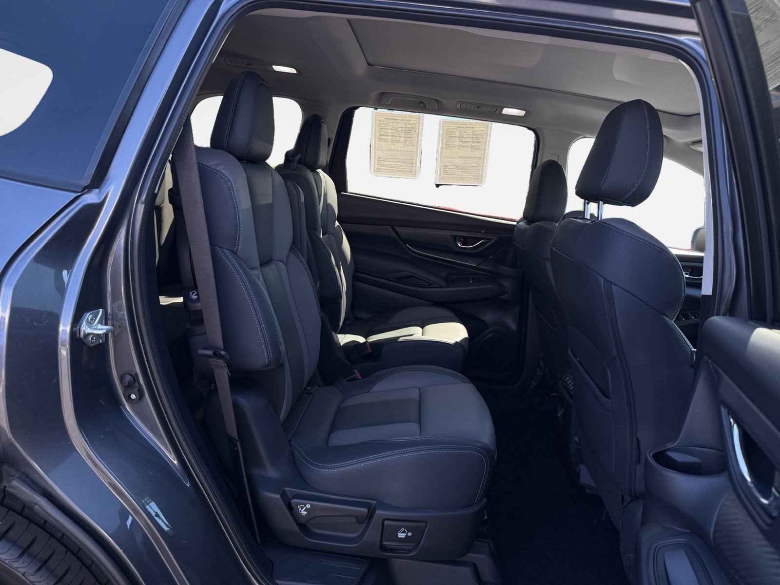 Used 2022 Subaru Ascent Onyx Edition AWD/4WD image 18