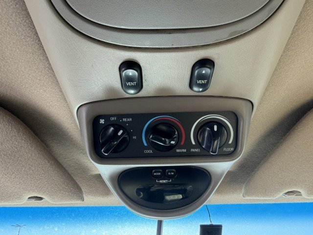 Used 2002 Ford Excursion Limited image 16