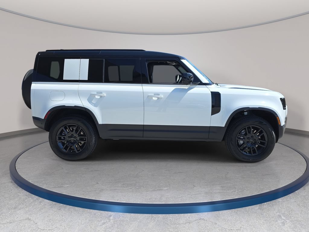 New 2026 Land Rover Defender 110 S AWD/4WD image 4
