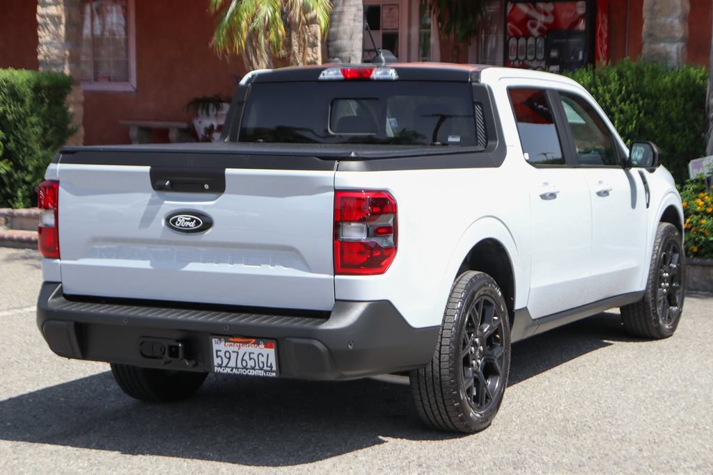 Used 2025 Ford Maverick Lariat w/ Black Appearance Package AWD/4WD image 8