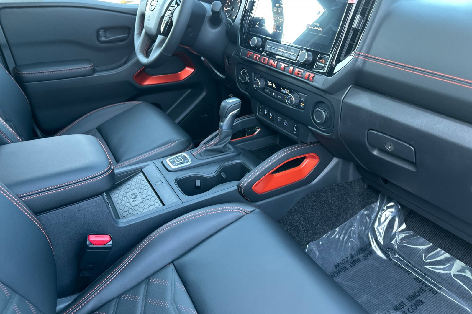 New 2026 Nissan Frontier PRO-4X w/ Pro Premium Package image 12