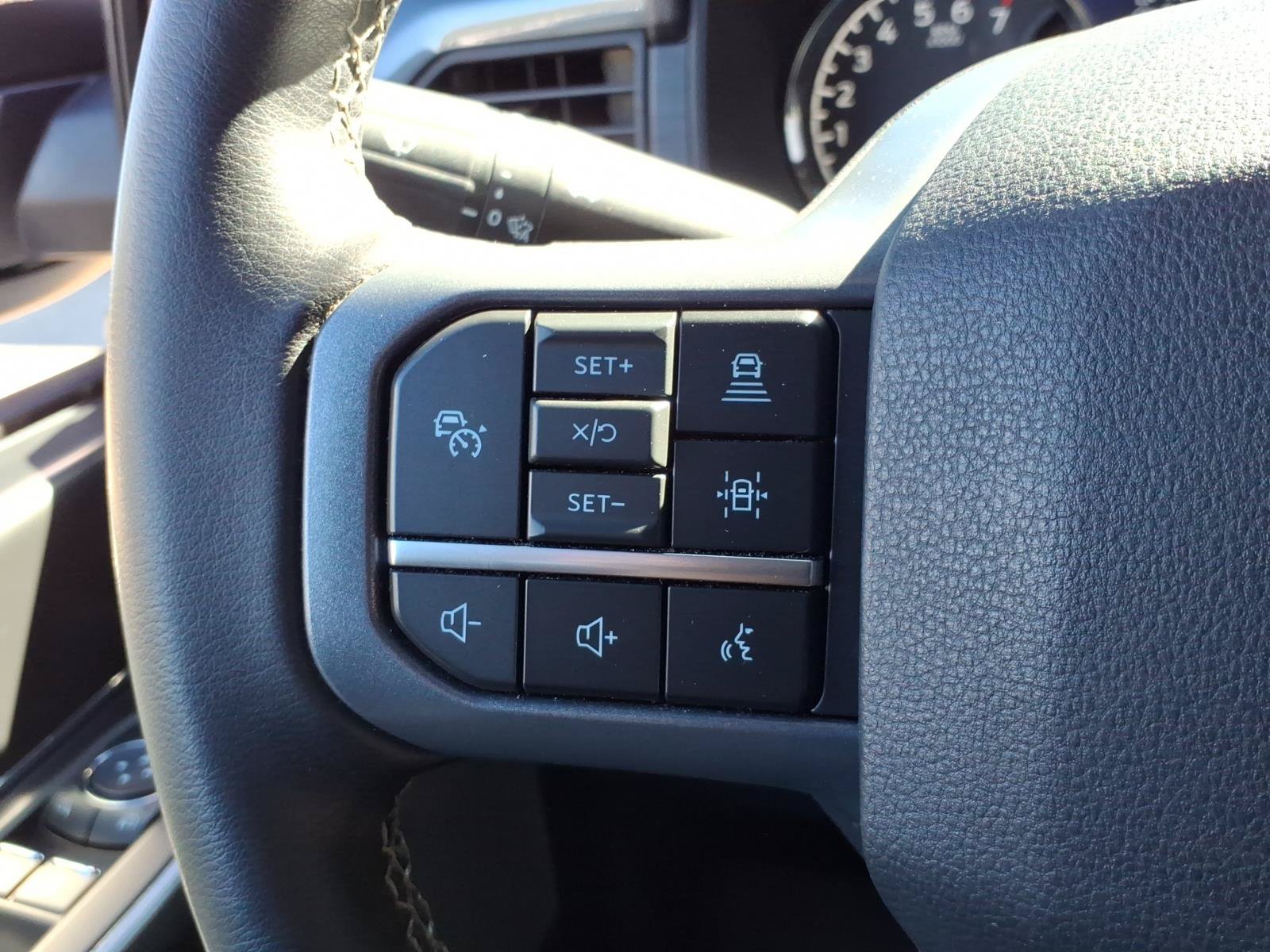 Used 2023 Ford F150 XLT w/ Equipment Group 302A High AWD/4WD image 17