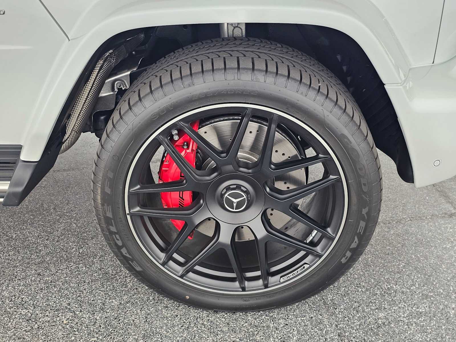 Used 2025 Mercedes-Benz G 63 AMG 4MATIC image 9