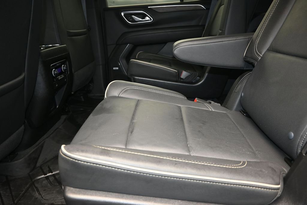 Used 2024 Chevrolet Tahoe Premier RWD image 16