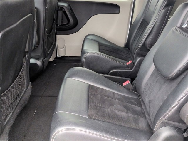 Used 2018 Dodge Grand Caravan SXT image 23