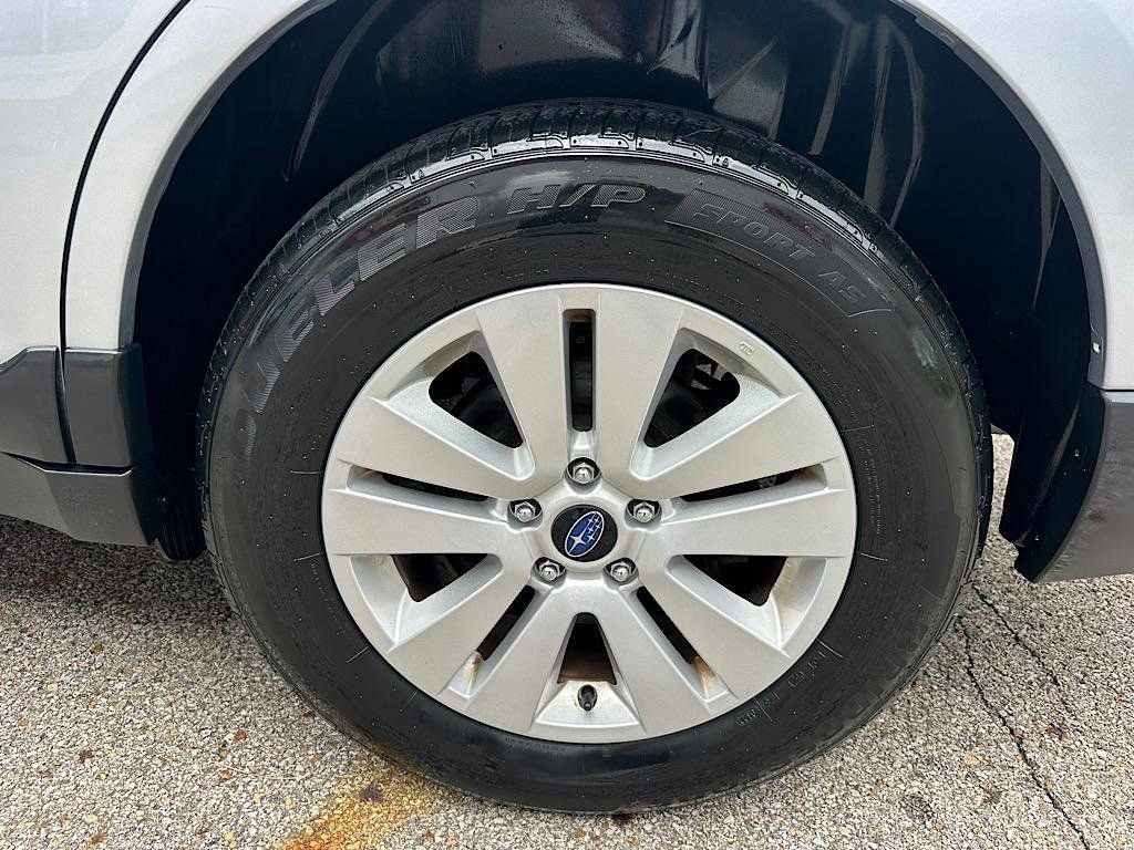 Used 2018 Subaru Outback 2.5i Premium AWD/4WD image 28