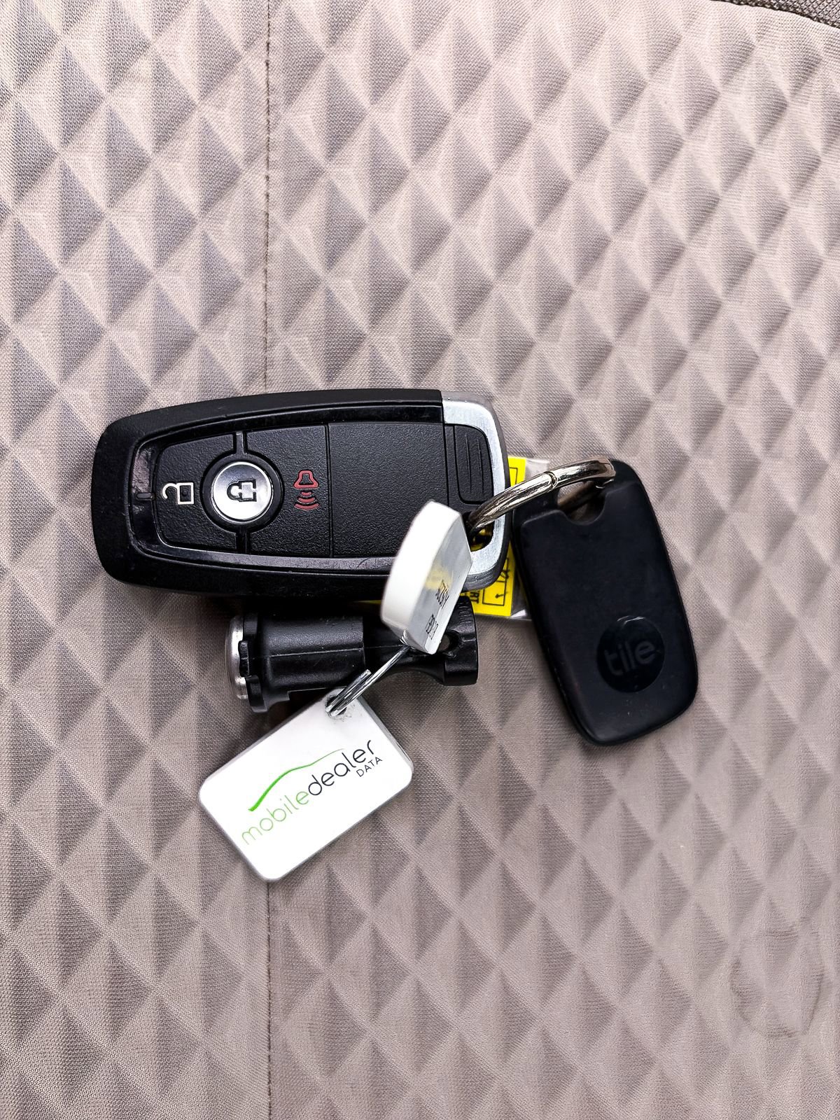 Used 2021 Ford Escape SE image 28
