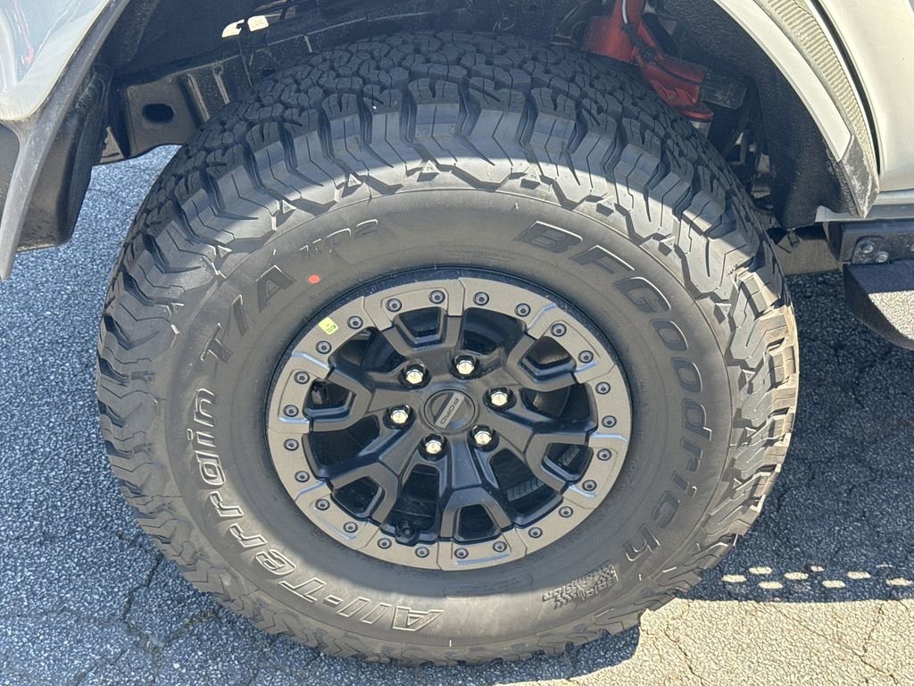 New 2026 Ford Bronco Raptor w/ Interior Carbon Fiber Pack AWD/4WD image 17