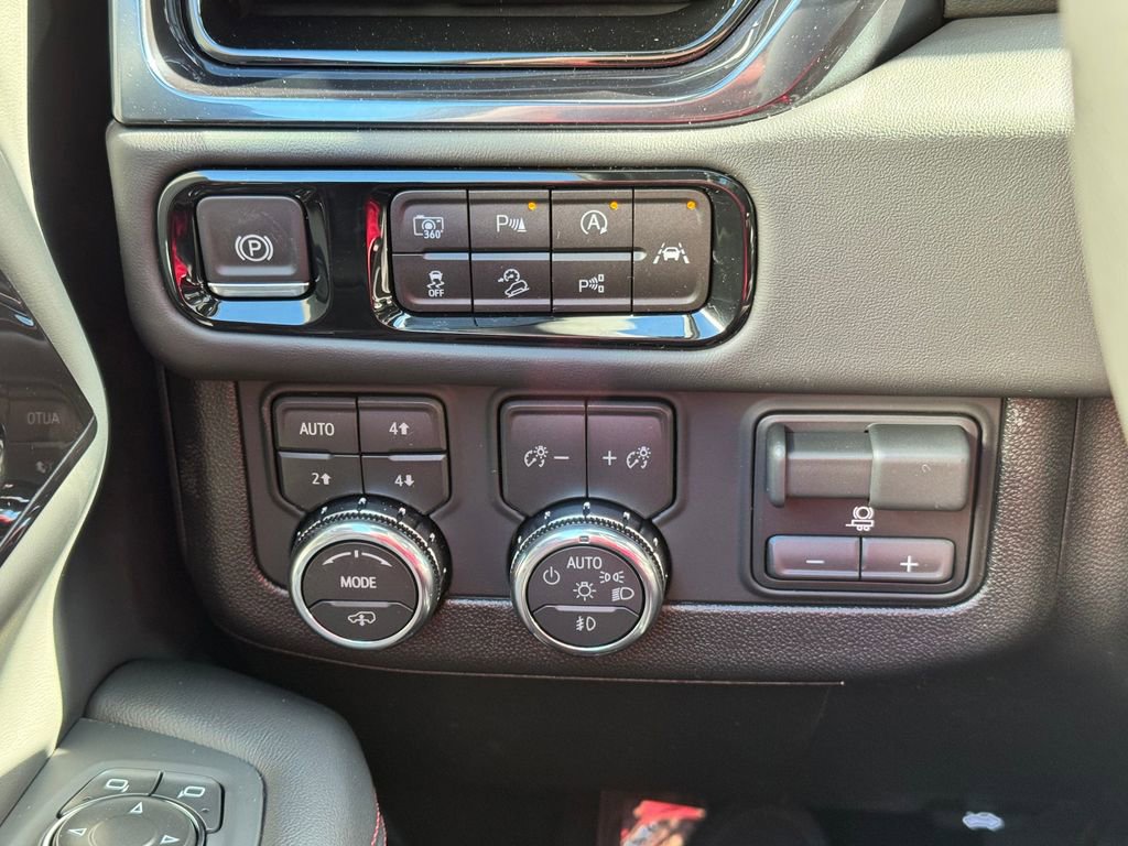 New 2026 GMC Yukon XL AT4 Ultimate AWD/4WD image 65