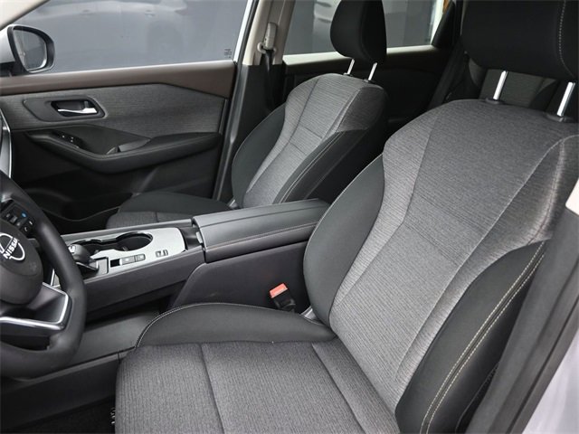 Certified 2023 Nissan Rogue SV image 19