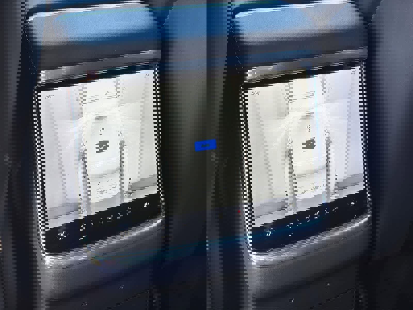 Used 2023 Tesla Model X image 29