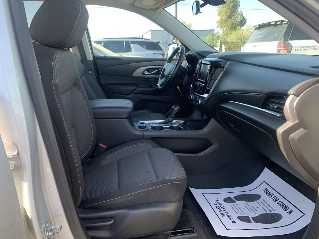 Certified 2020 Chevrolet Traverse LT FWD image 26