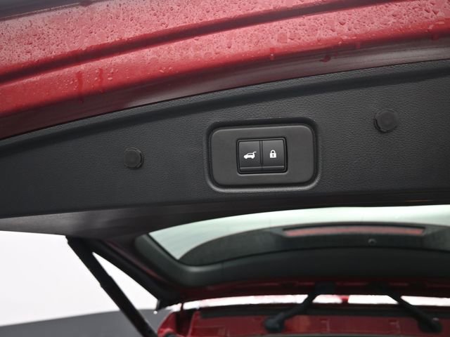 Used 2024 Nissan Pathfinder Platinum w/ Cargo Package image 7