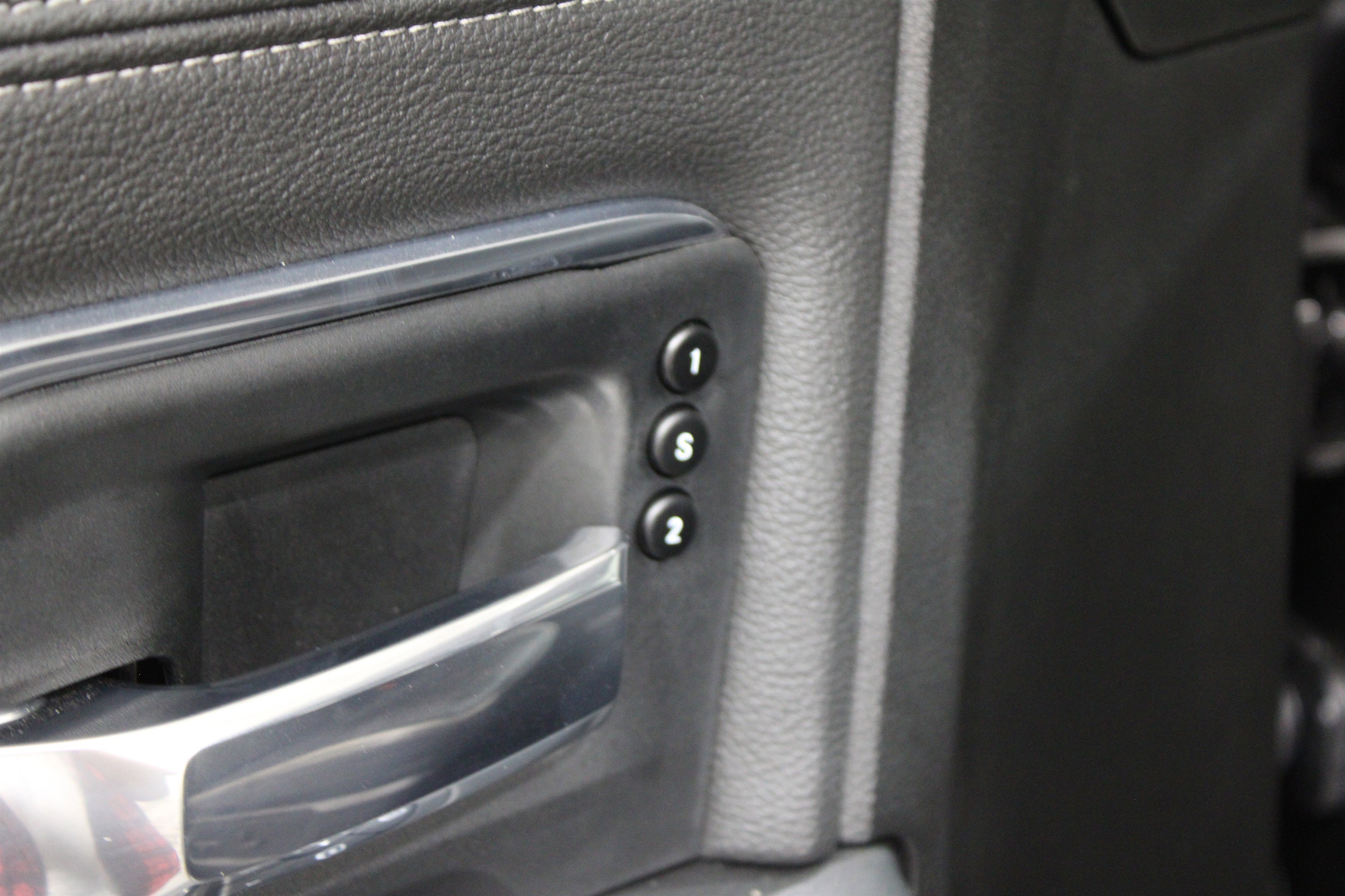 Used 2025 RAM 2500 Laramie image 10