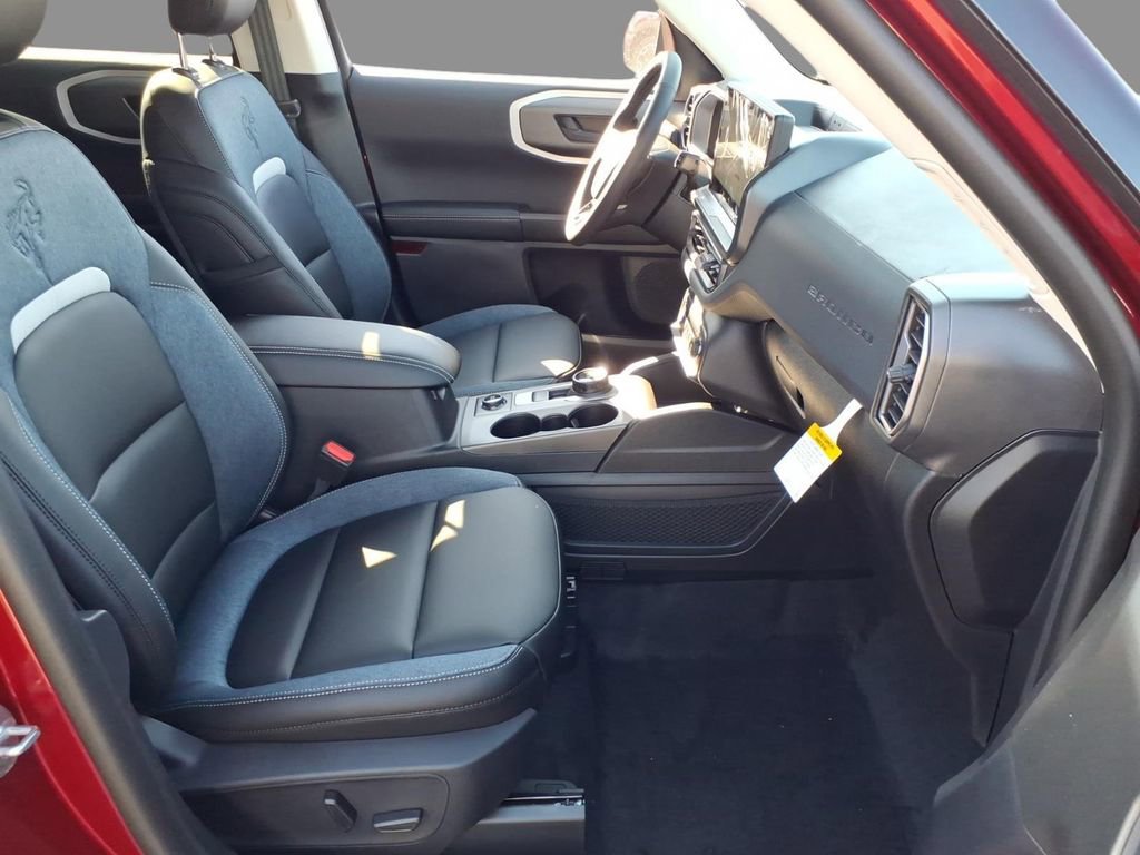 New 2026 Ford Bronco Sport Outer Banks image 13