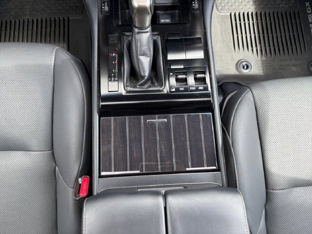 Used 2021 Lexus GX 460 Premium w/ Premium Package AWD/4WD image 3