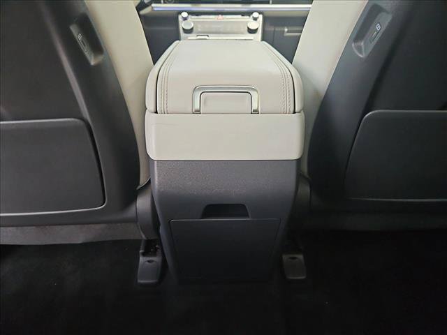 Used 2024 Hyundai Santa Fe Limited AWD/4WD image 18