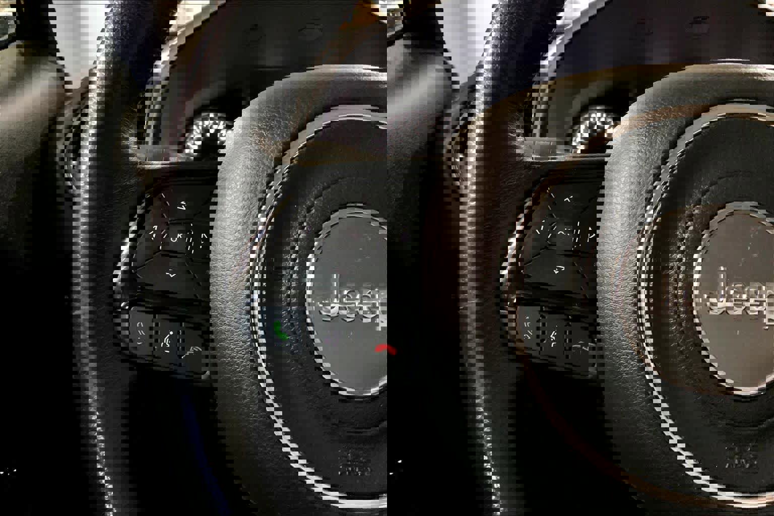 Used 2020 Jeep Renegade Altitude image 25