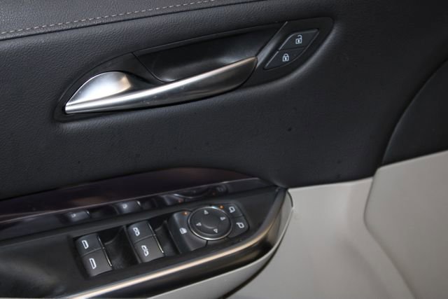 Certified 2023 Cadillac XT4 Luxury w/ Cold Weather Package image 11