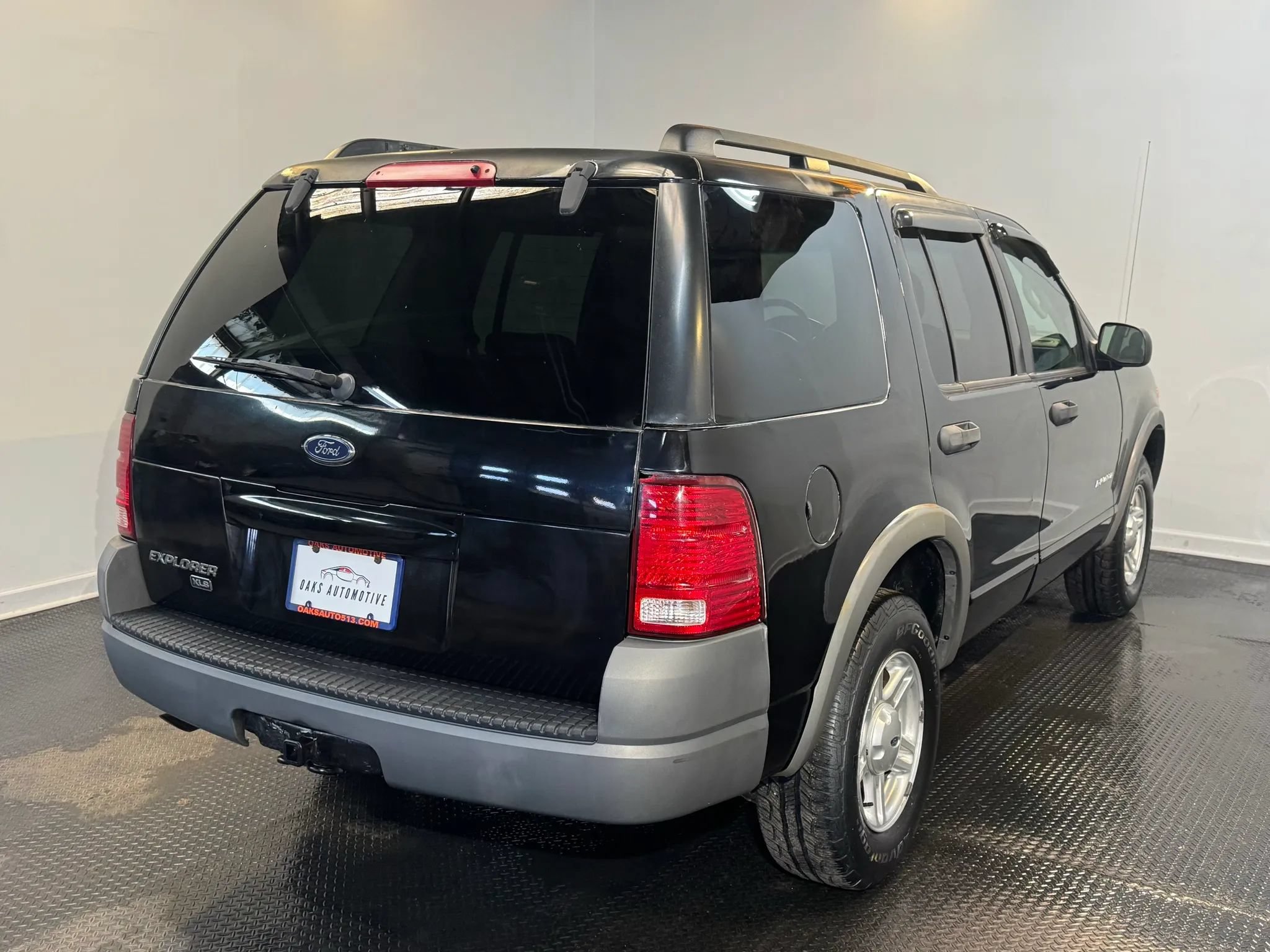Used 2002 Ford Explorer XLS AWD/4WD image 6