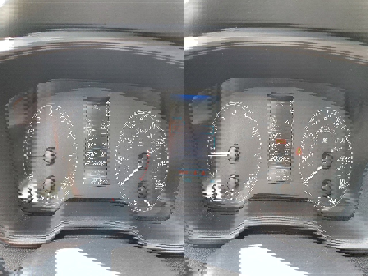 Used 2024 Toyota Corolla LE image 25