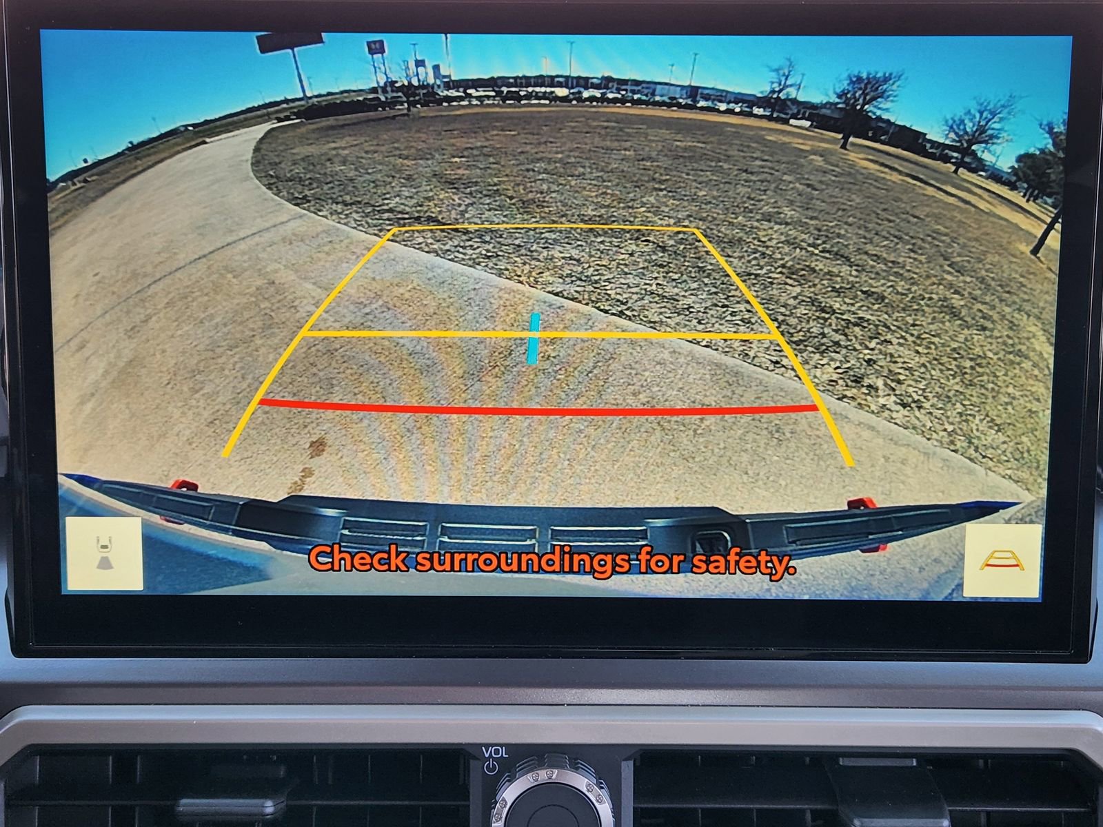 Used 2025 Toyota Tacoma TRD Off-Road image 22