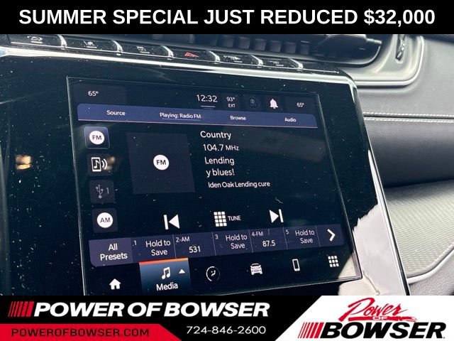 Used 2024 Jeep Grand Cherokee L Laredo AWD/4WD image 14