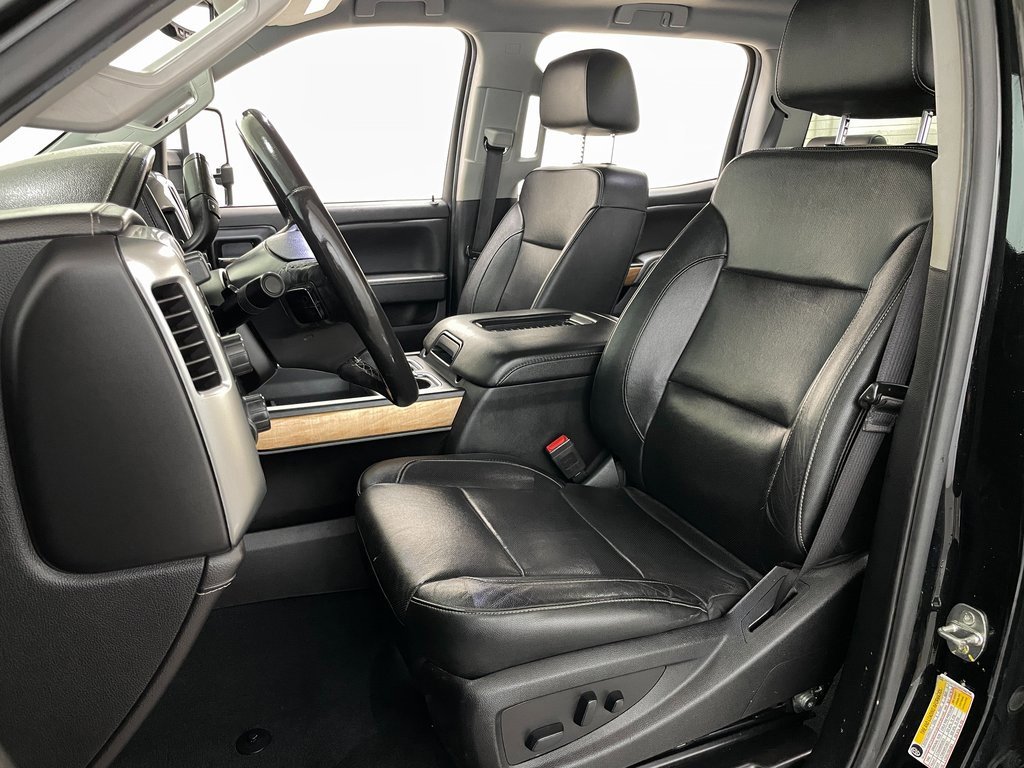 Certified 2019 Chevrolet Silverado 2500 LTZ w/ Duramax Plus Package image 27