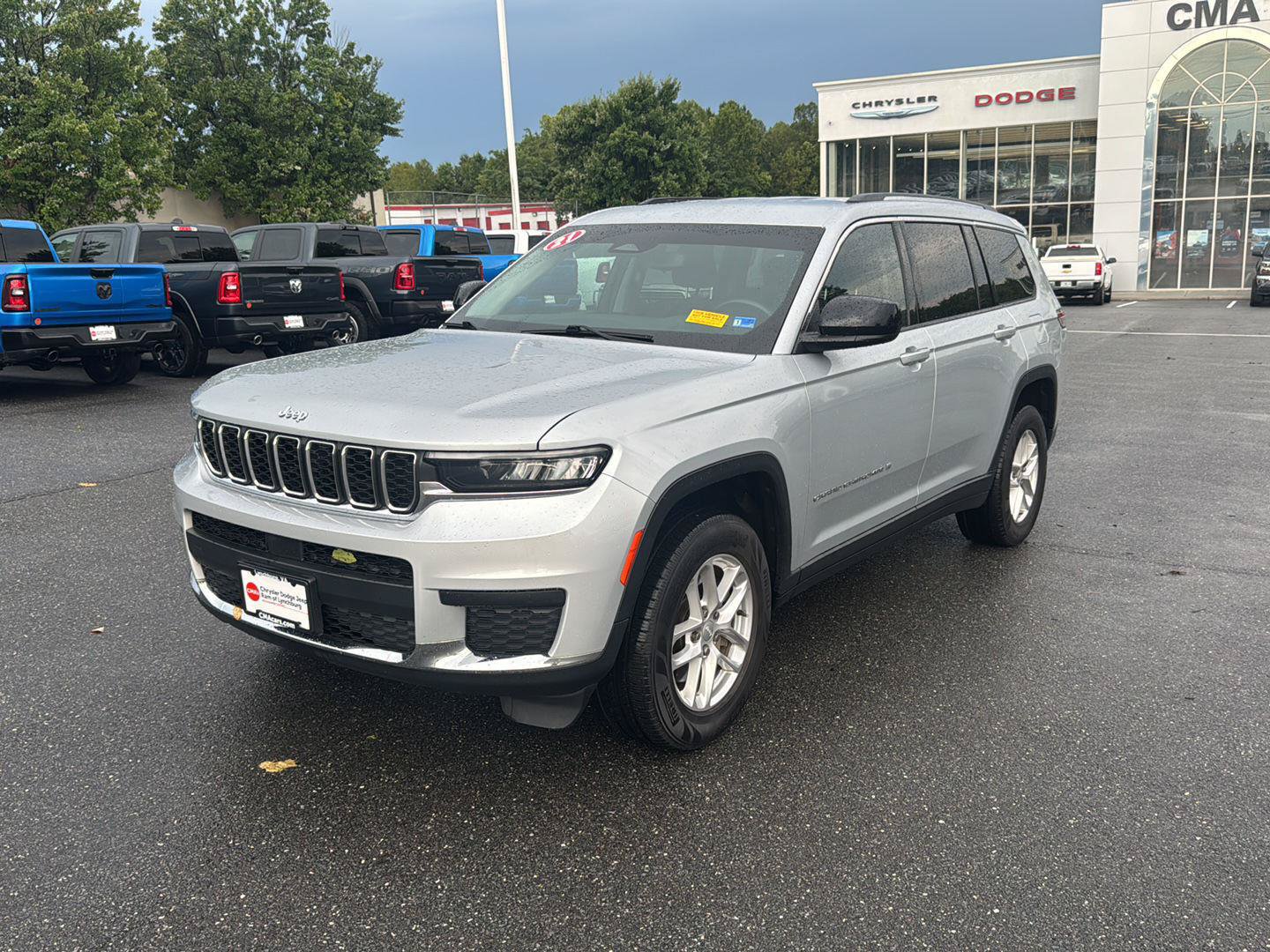 Used 2021 Jeep Grand Cherokee L Laredo w/ Luxury Tech Group I
