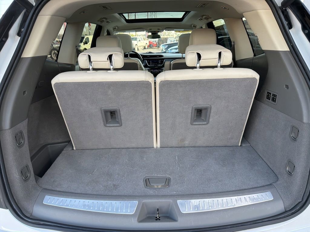 Used 2021 Cadillac XT6 Premium Luxury FWD image 18