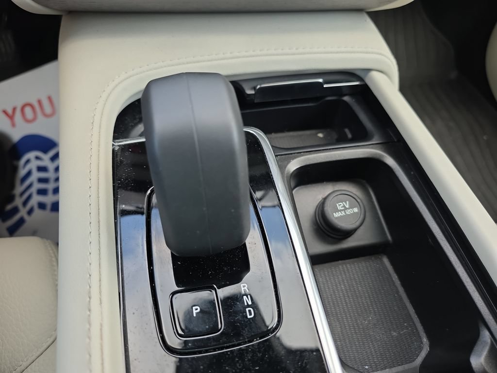 Used 2025 Volvo XC90 B6 Plus w/ Protection Package AWD/4WD image 21