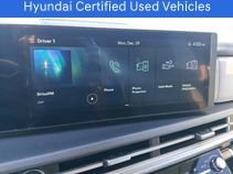 Used 2025 Hyundai Santa Fe SEL w/ Tow & Go Package image 16